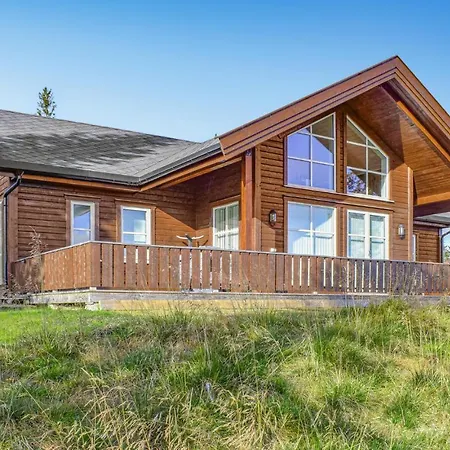 4 Bedroom Cozy In Sjusjen Holiday home *