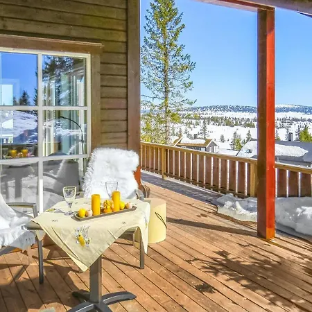 4 Bedroom Cozy In Sjusjen Holiday home Sjusjoen